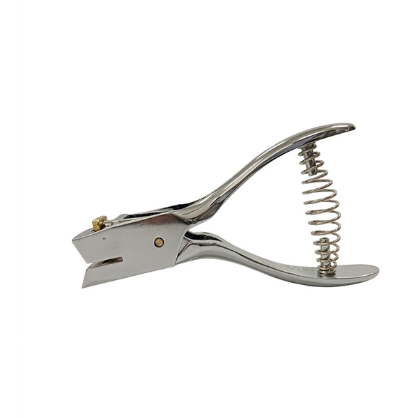 DL-0101-Slot-Punch-3x15mm